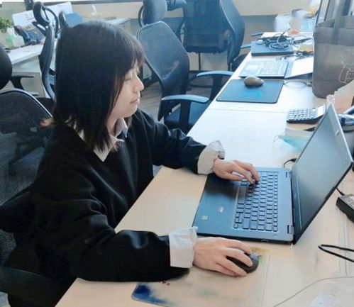 此處安心為人力，職場精英就是你——信息技術咨詢服務